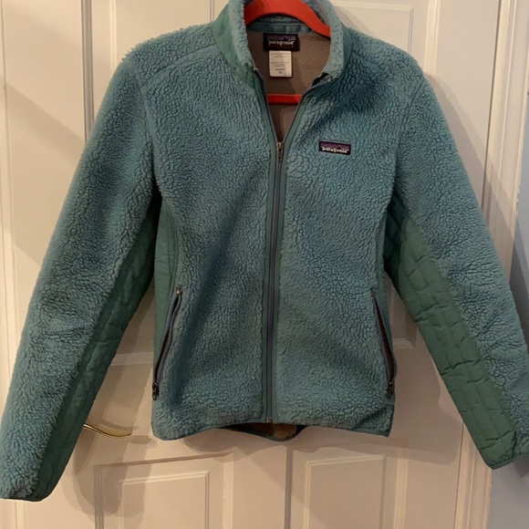 Patagonia Jackets & Blazers - Like-New Patagonia Synchilla Jacket in Teal